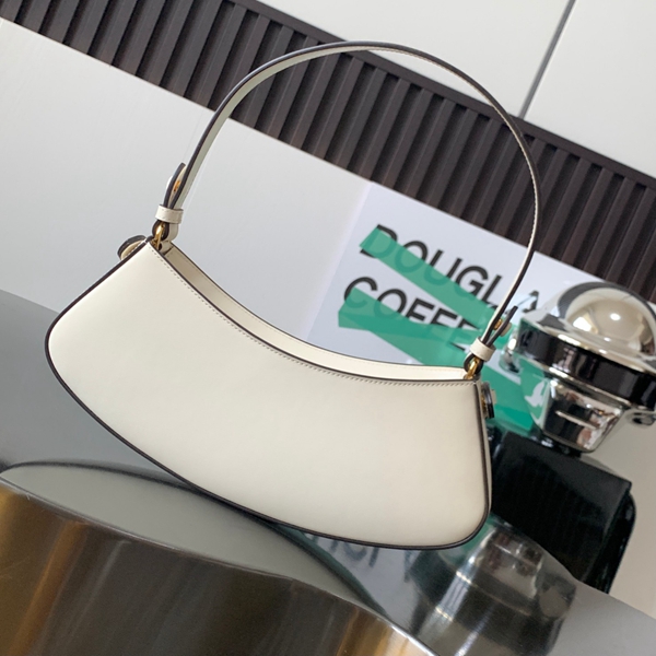 スーパーコピーブランドバッグ側面デザイン